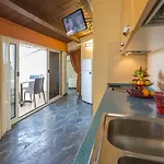 Per Vacanze Anchisemare Aparthotel 3*