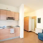 Per Vacanze Anchisemare Aparthotel
