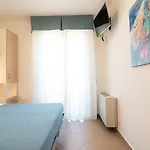 Aparthotel Per Vacanze Anchisemare Alba Adriatica