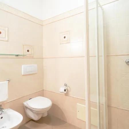 Apart Otel Appartamenti Per Vacanze Anchisemare