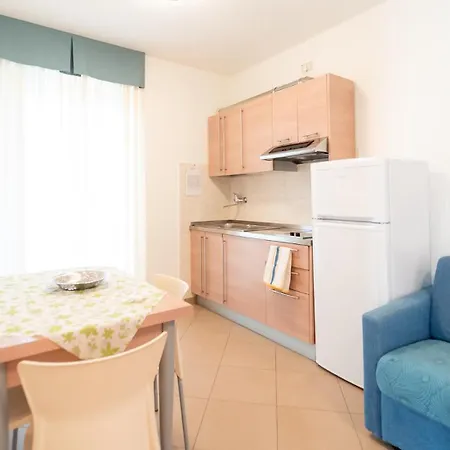 Appartamenti Per Vacanze Anchisemare