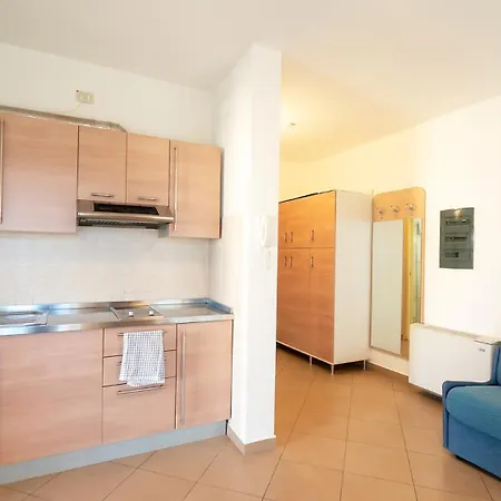 Appartamenti Per Vacanze Anchisemare Apart Otel