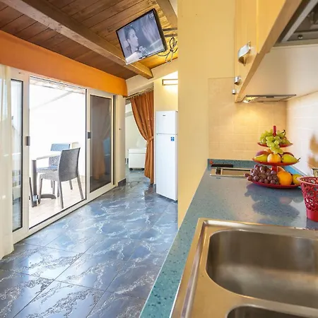 Appartamenti Per Vacanze Anchisemare Apart Otel Alba Adriatica