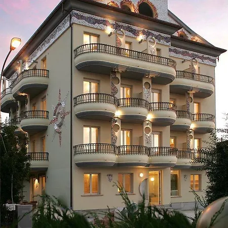 Appartamenti Per Vacanze Anchisemare 3*