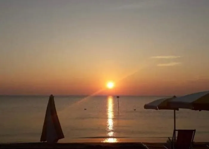 Per Vacanze Anchisemare Apartmanhotel Alba Adriatica
