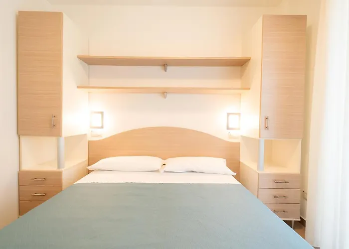 Per Vacanze Anchisemare Apartmanhotel Alba Adriatica