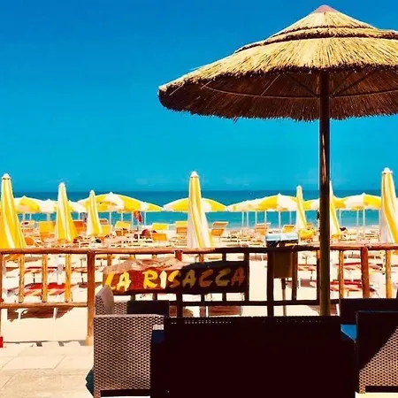 Appartamenti Per Vacanze Anchisemare Aparthotel