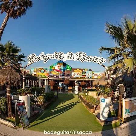 Appartamenti Per Vacanze Anchisemare 3*