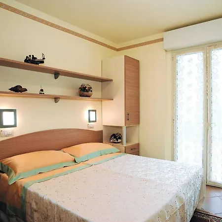 Appartamenti Per Vacanze Anchisemare Alba Adriatica