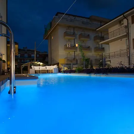 Lägenhetshotell Anchisemare 3*