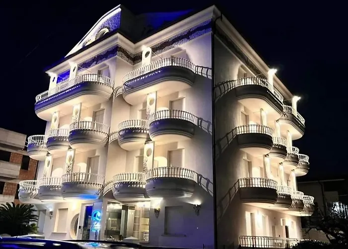 Appartamenti Per Vacanze Anchisemare 3*