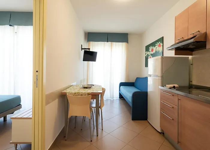 Appartamenti Per Vacanze Anchisemare 3*