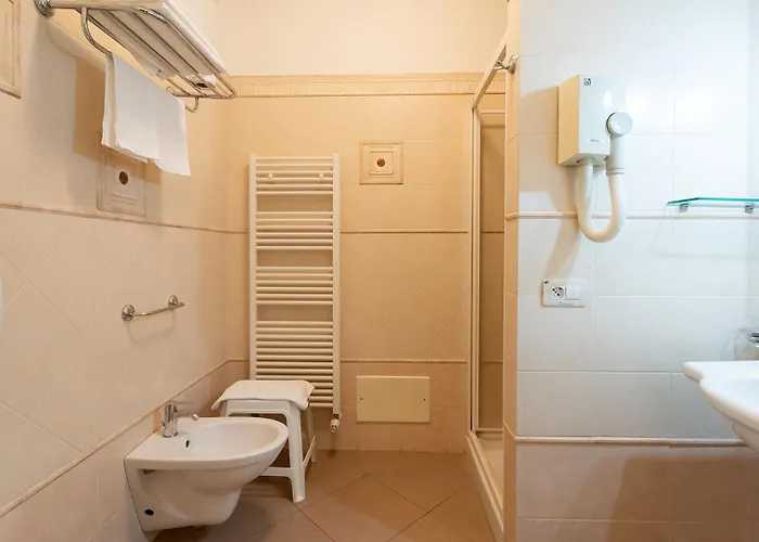 Per Vacanze Anchisemare 3*