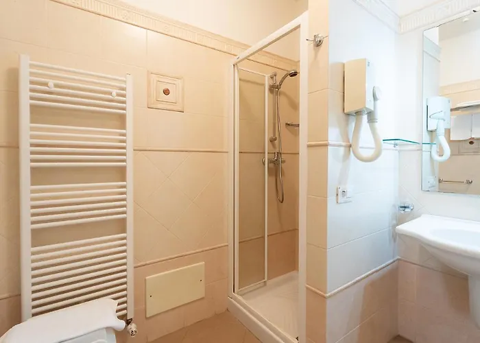 Per Vacanze Anchisemare Aparthotel Alba Adriatica