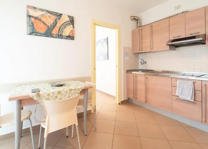 Appartamenti Per Vacanze Anchisemare 3* Alba Adriatica