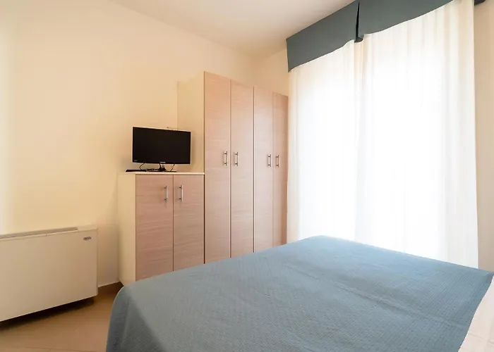Aparthotel Appartamenti Per Vacanze Anchisemare