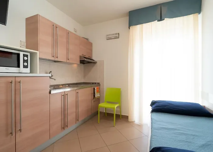 Aparthotel Per Vacanze Anchisemare Alba Adriatica